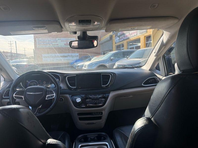 Chrysler Pacifica Touring-L 2021