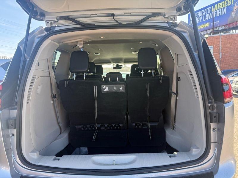 Chrysler Pacifica Touring-L 2021