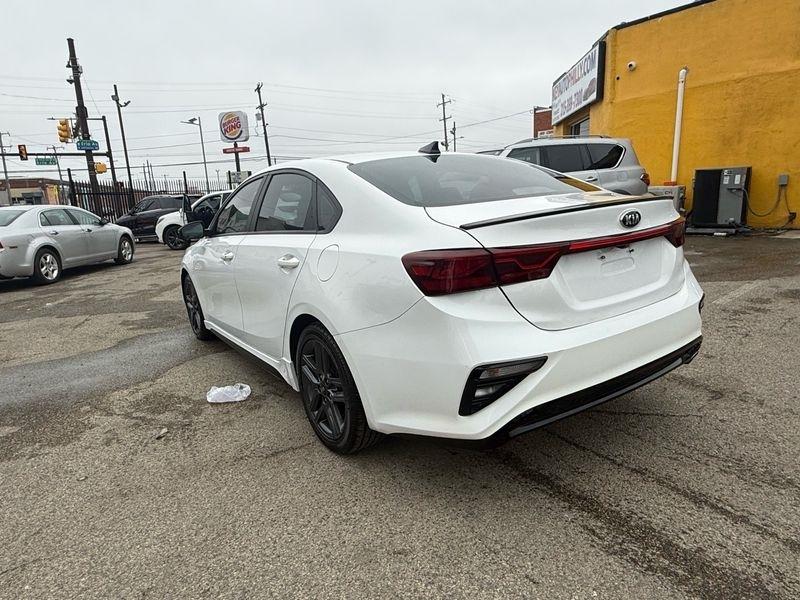 Kia Forte GT-Line 2021
