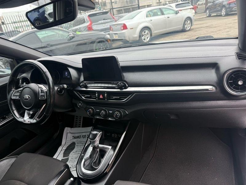 Kia Forte GT-Line 2021