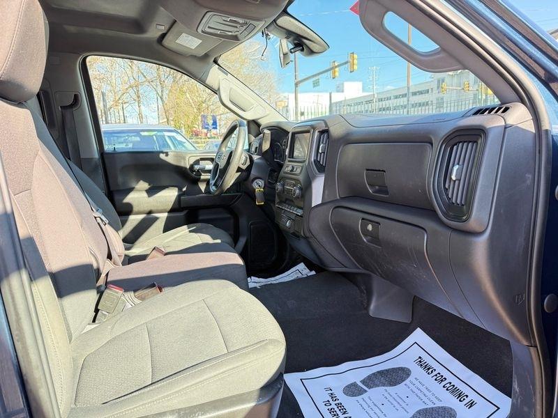 Chevrolet Silverado 1500 Limited Custom Crew Cab Short Box 2WD 2022