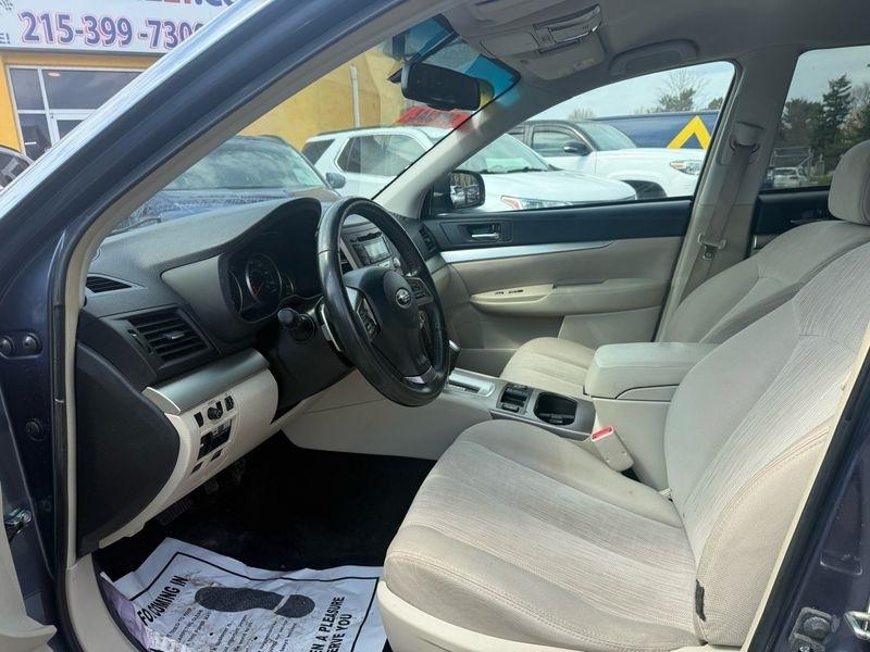 Subaru Outback 2.5i Premium 2013