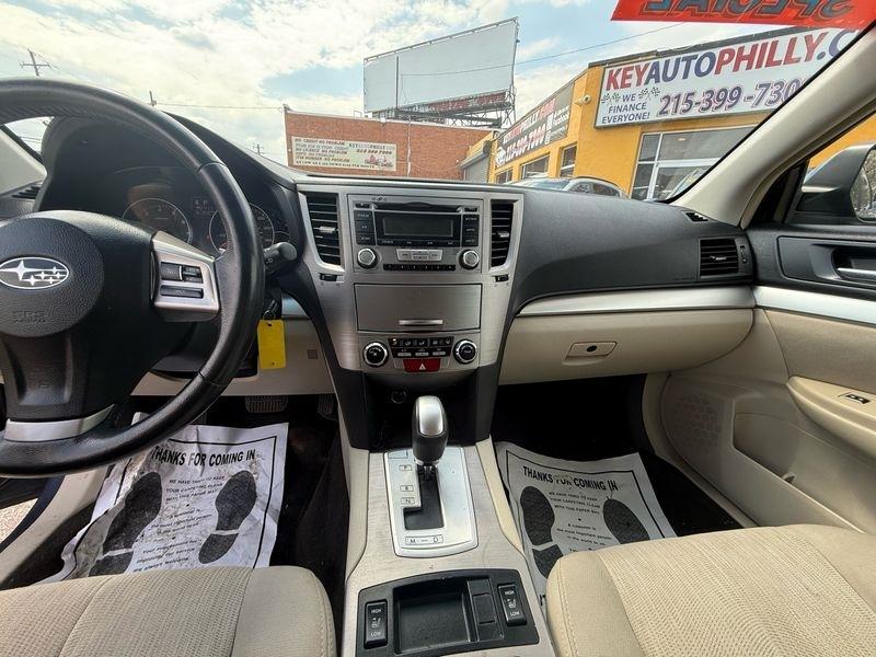 Subaru Outback 2.5i Premium 2013