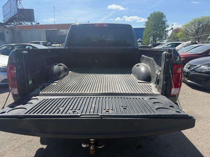 RAM 1500 Classic Tradesman Quad Cab 4WD 2019