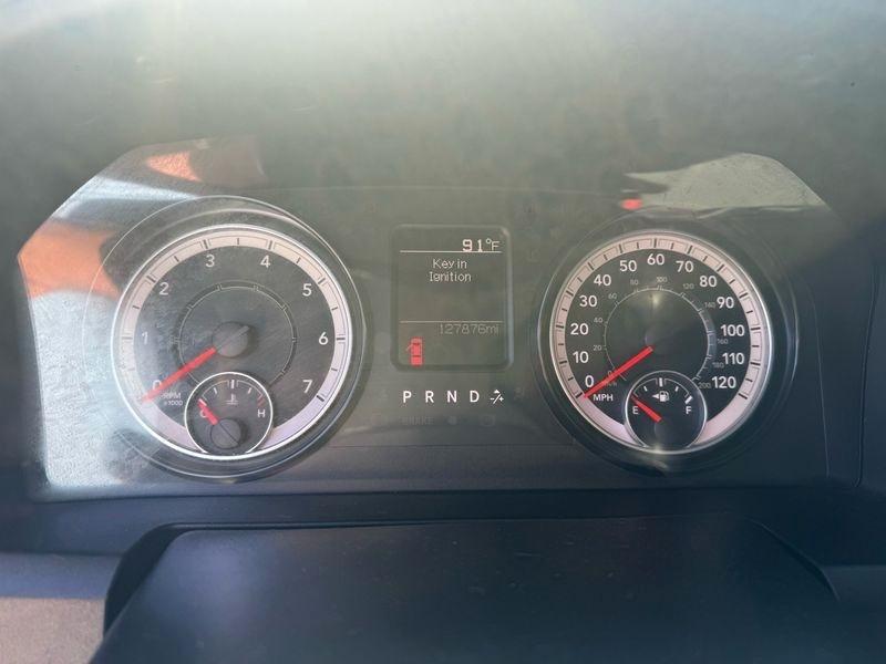 RAM 1500 Classic Tradesman Quad Cab 4WD 2019