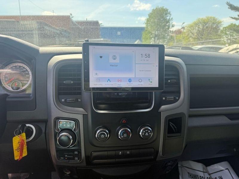 RAM 1500 Classic Tradesman Quad Cab 4WD 2019