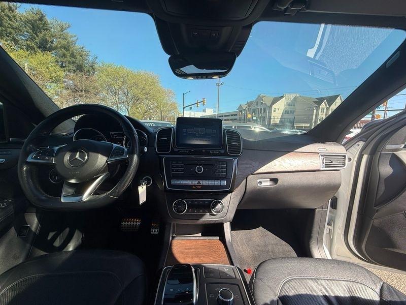 Mercedes-Benz GLE-Class GLE400 4MATIC 2016