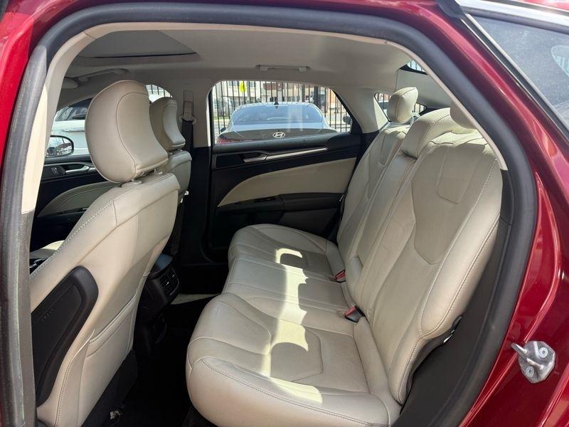 Ford Fusion Titanium 2016