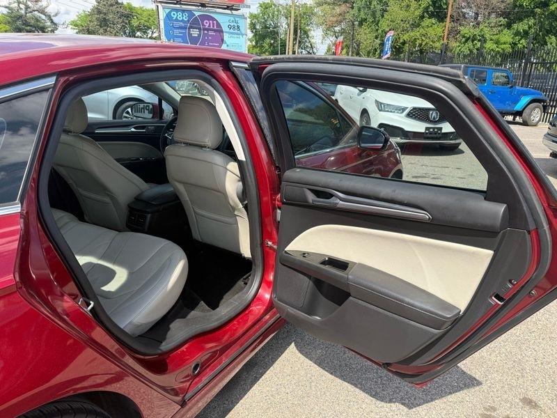 Ford Fusion Titanium 2016