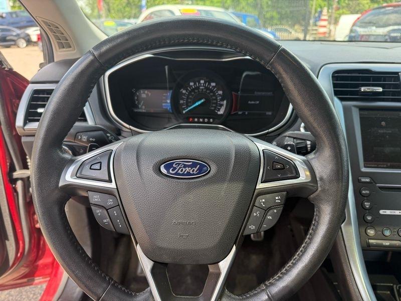 Ford Fusion Titanium 2016