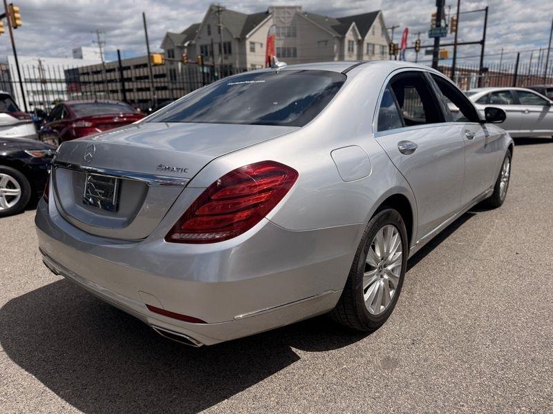 Mercedes-Benz S-Class S550 4MATIC 2015