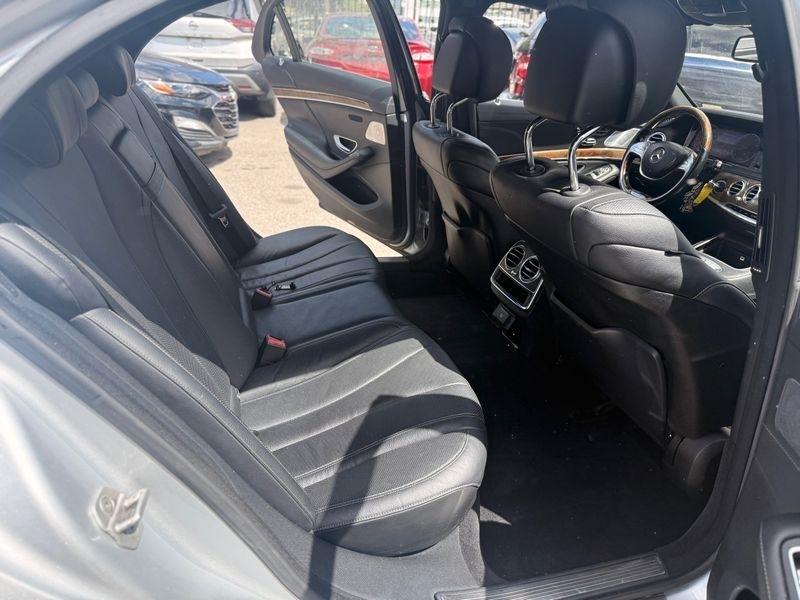Mercedes-Benz S-Class S550 4MATIC 2015
