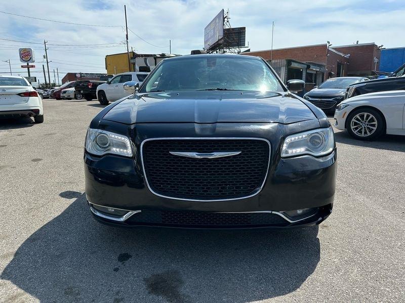 Chrysler 300 Limited RWD 2012