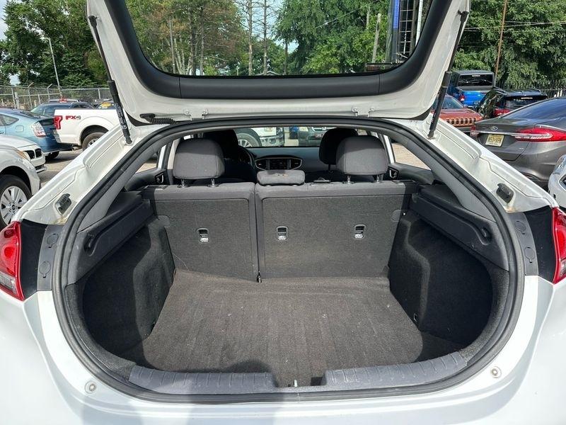 Hyundai Ioniq Hybrid Blue 2019