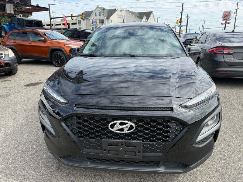 Hyundai Kona SE AWD 2021