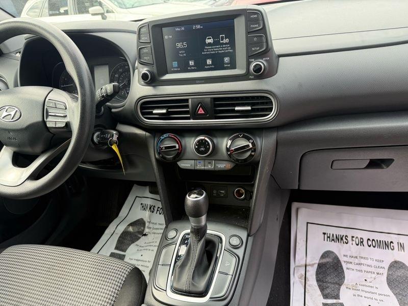 Hyundai Kona SE AWD 2021