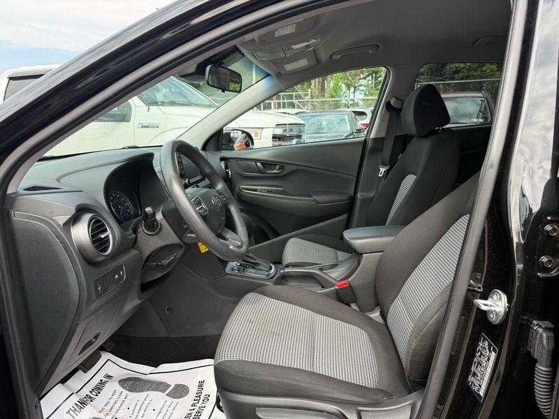 Hyundai Kona SE AWD 2021