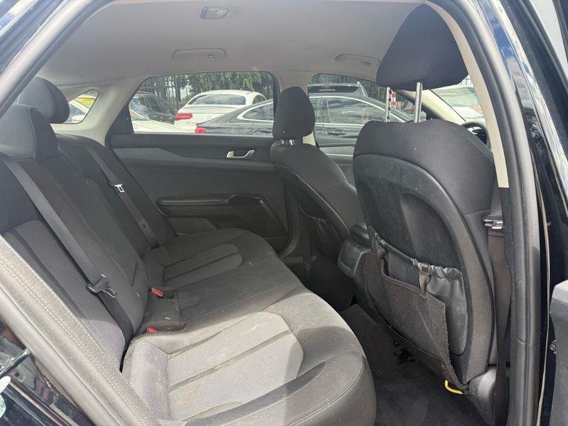 Kia K5 LXS 2021