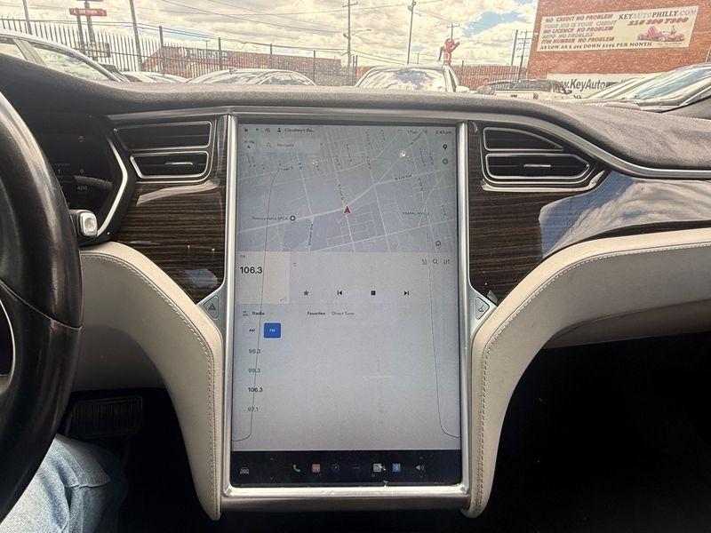 Tesla Model S 85D 2015