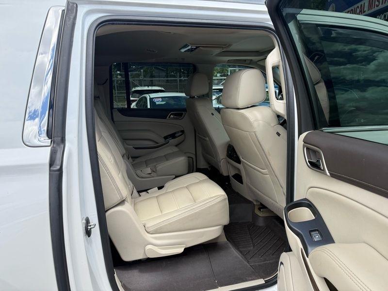 GMC Yukon XL Denali 4WD 2018