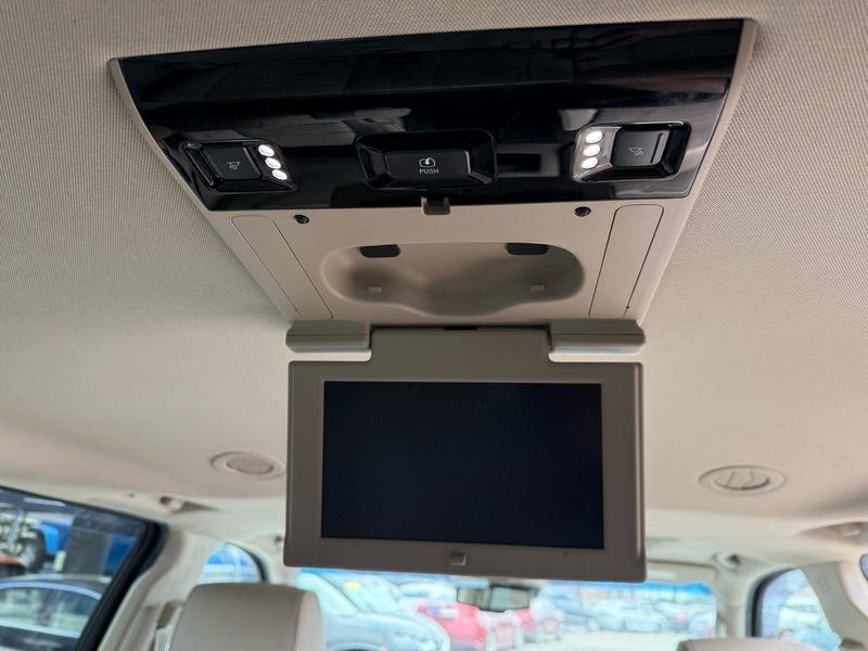 GMC Yukon XL Denali 4WD 2018