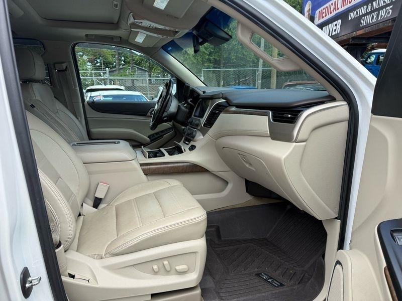 GMC Yukon XL Denali 4WD 2018