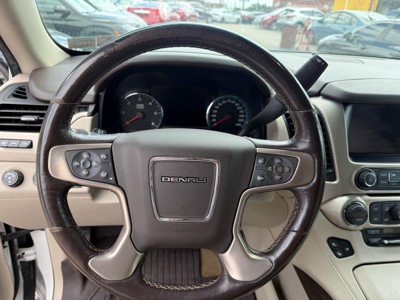 GMC Yukon XL Denali 4WD 2018