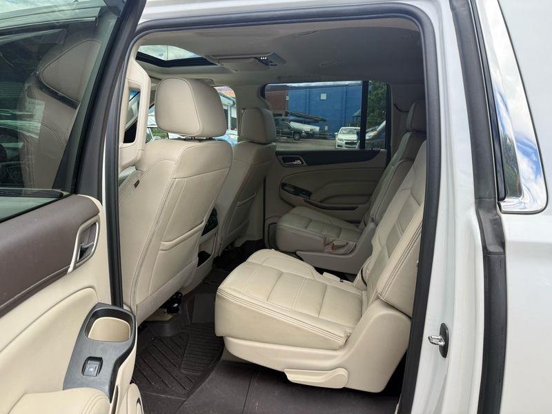 GMC Yukon XL Denali 4WD 2018