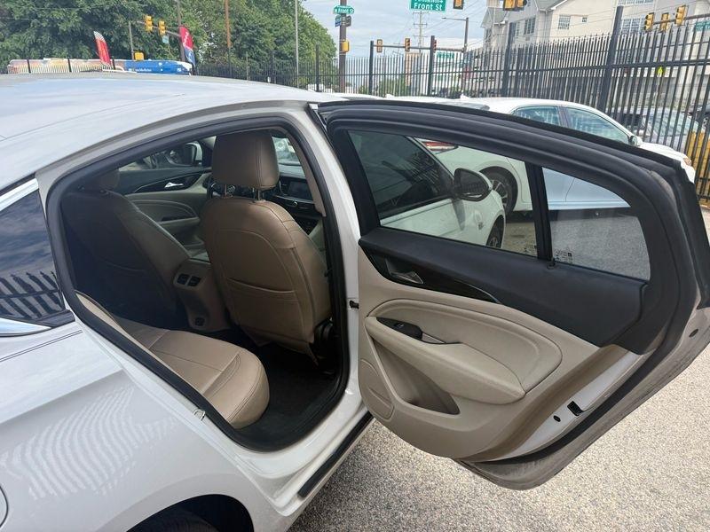 Buick Regal Preferred II 2019