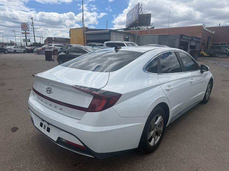 Hyundai Sonata SE 2021