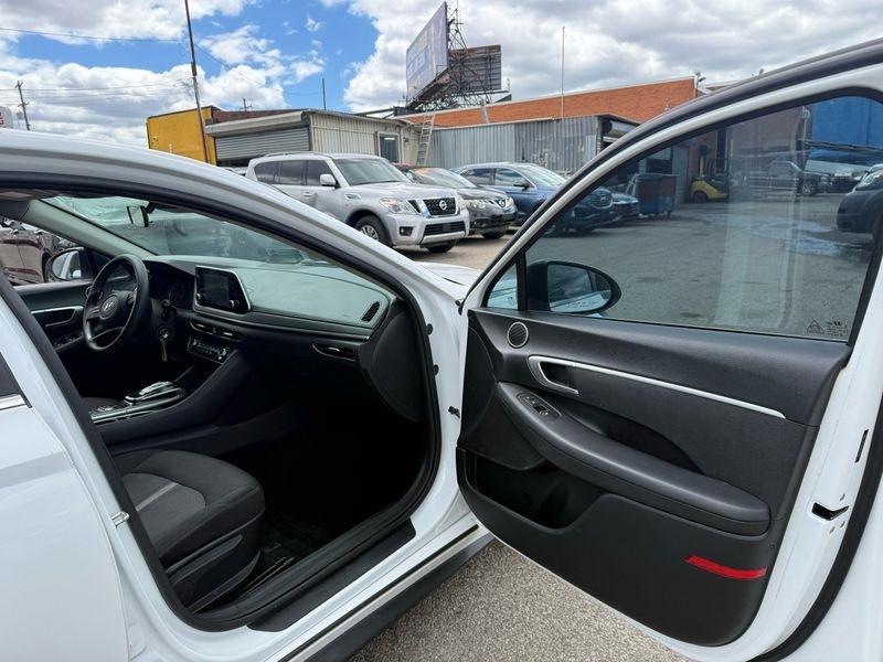 Hyundai Sonata SE 2021