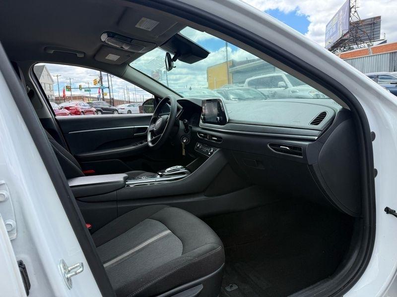 Hyundai Sonata SE 2021