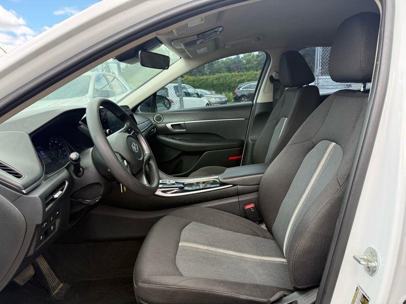 Hyundai Sonata SE 2021