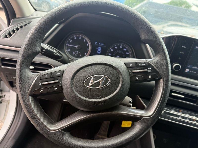 Hyundai Sonata SE 2021
