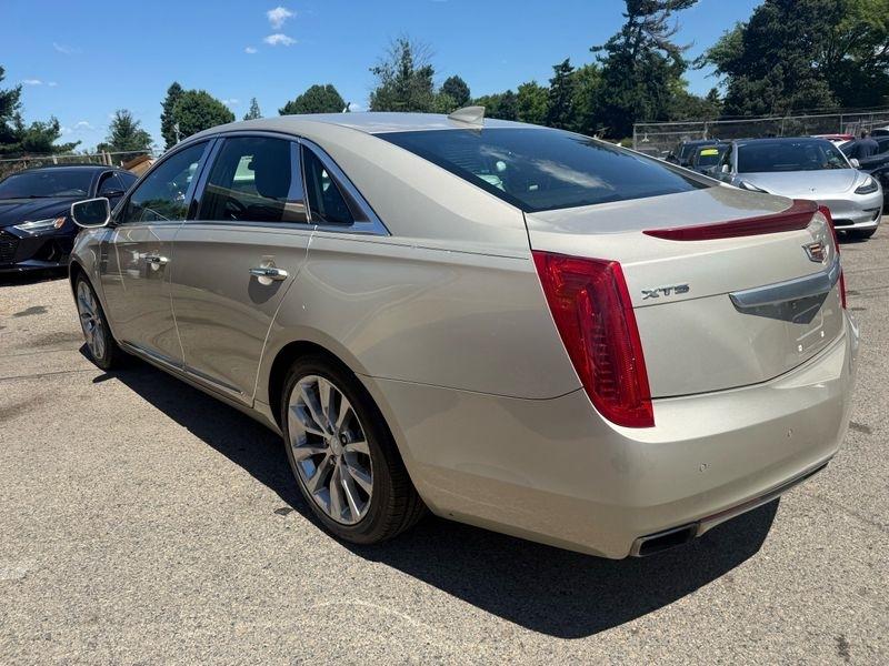 Cadillac XTS Premium FWD 2016