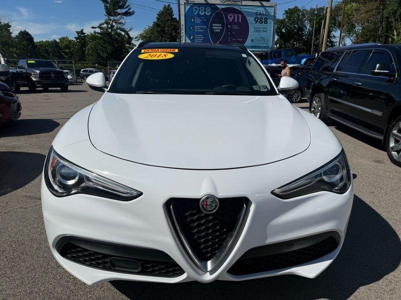 2018 Alfa Romeo Stelvio Sport