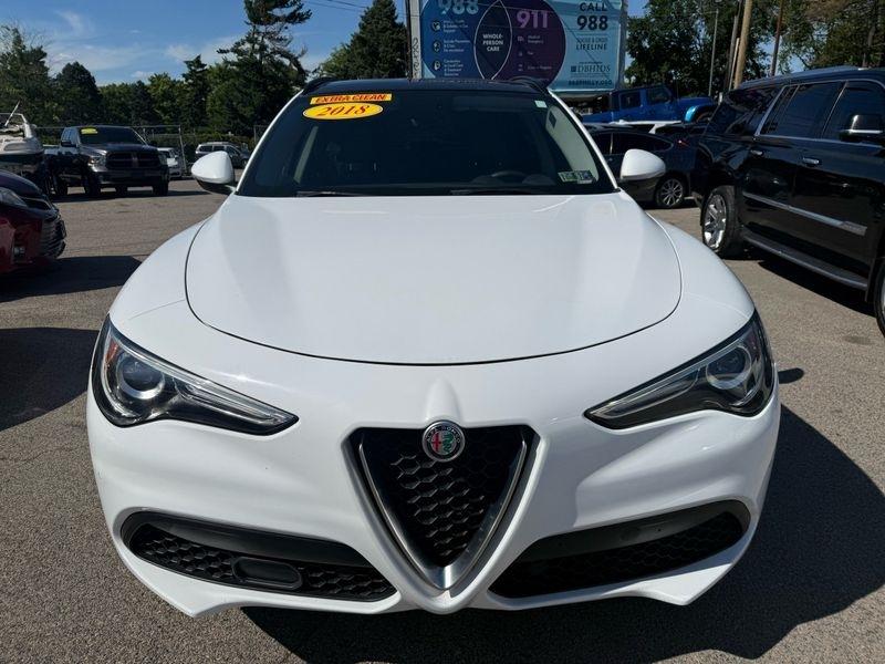 Alfa Romeo Stelvio Sport 2018