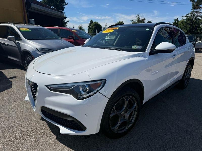 Alfa Romeo Stelvio Sport 2018