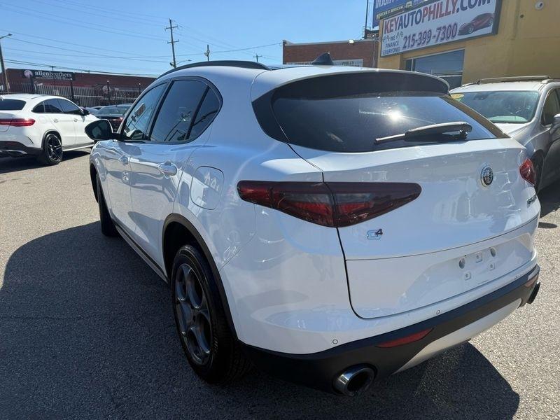 Alfa Romeo Stelvio Sport 2018