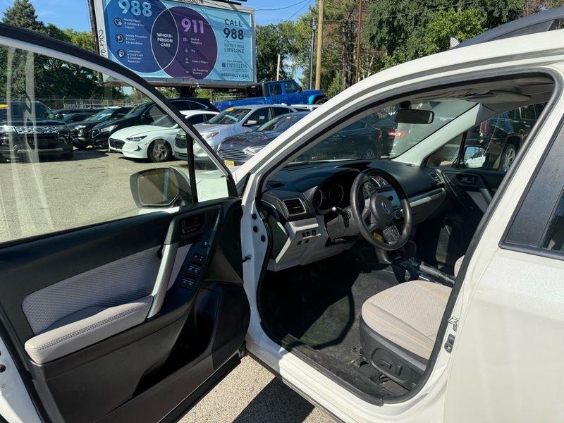 Subaru Forester 2.5i Premium PZEV CVT 2017