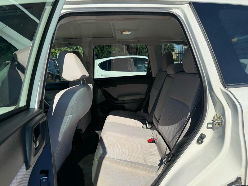 Subaru Forester 2.5i Premium PZEV CVT 2017
