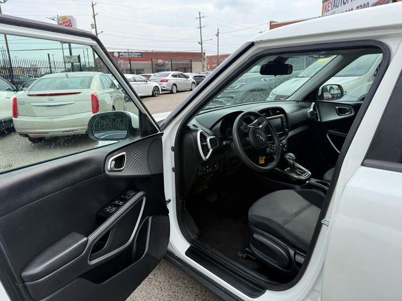 Kia Soul LX CVT 2022