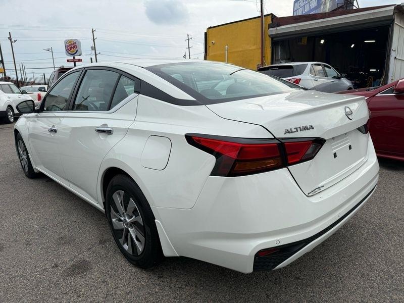 Nissan Altima 2.5 S 2024