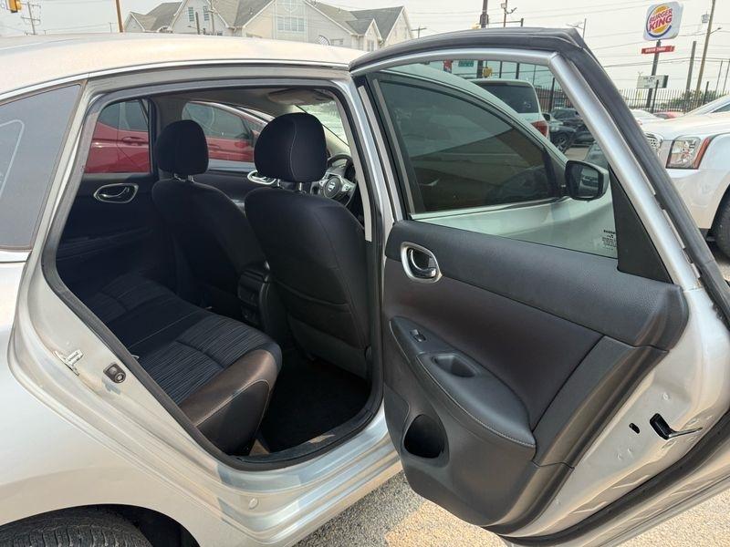 Nissan Sentra SV 2016