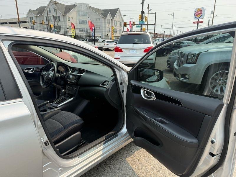 Nissan Sentra SV 2016