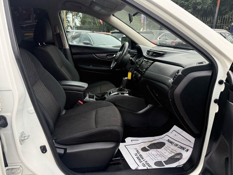 Nissan Rogue S AWD 2018