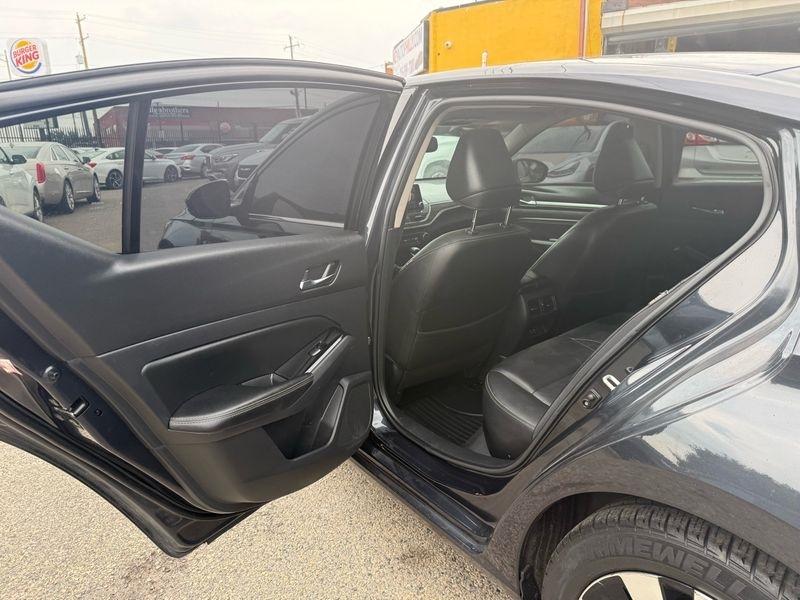 Nissan Altima 2.5 SL 2020