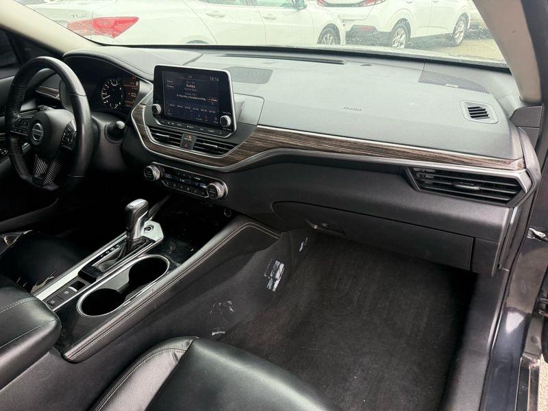 Nissan Altima 2.5 SL 2020