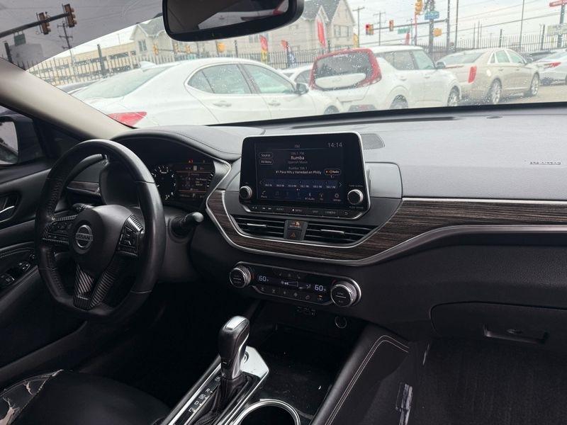 Nissan Altima 2.5 SL 2020
