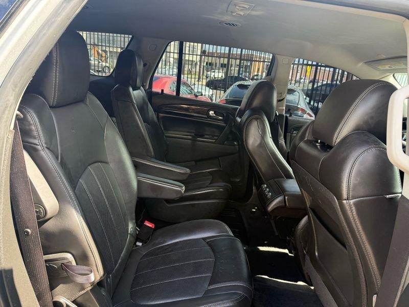 Buick Enclave Leather AWD 2015